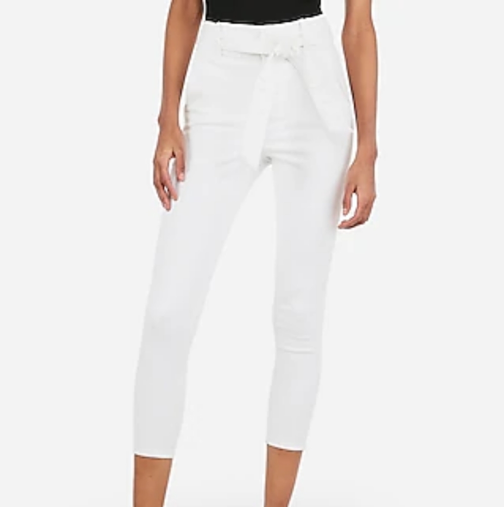 *NWT* Express super high waisted denim crop